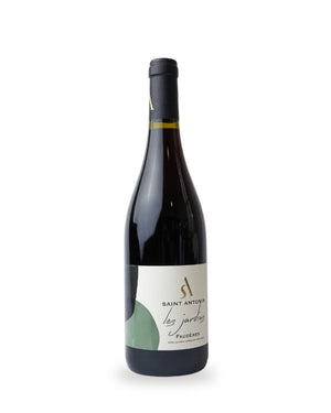 Saint Antonin Les Jardins Faugères — Flasche vor weißem Studio-Hintergrund