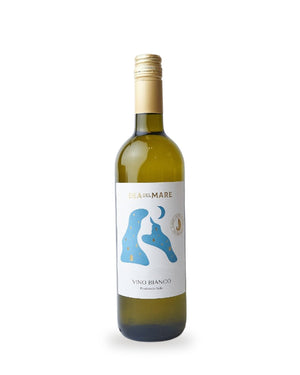 Dea del Mare Pinot Grigio Chardonnay — Flasche vor weißem Studio-Hintergrund