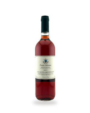 Fuori Misura Rosato — Flasche vor weißem Studio-Hintergrund